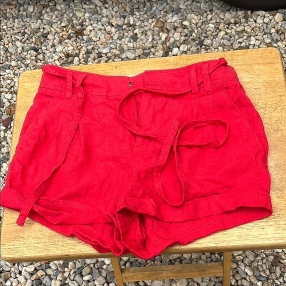 Forever 21 Woven Short with belt in Coral
